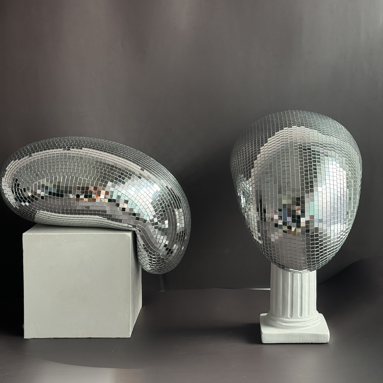 28cm Melted Disco Ball Mirror  - مراجعة Home Decor Y2K وسعره