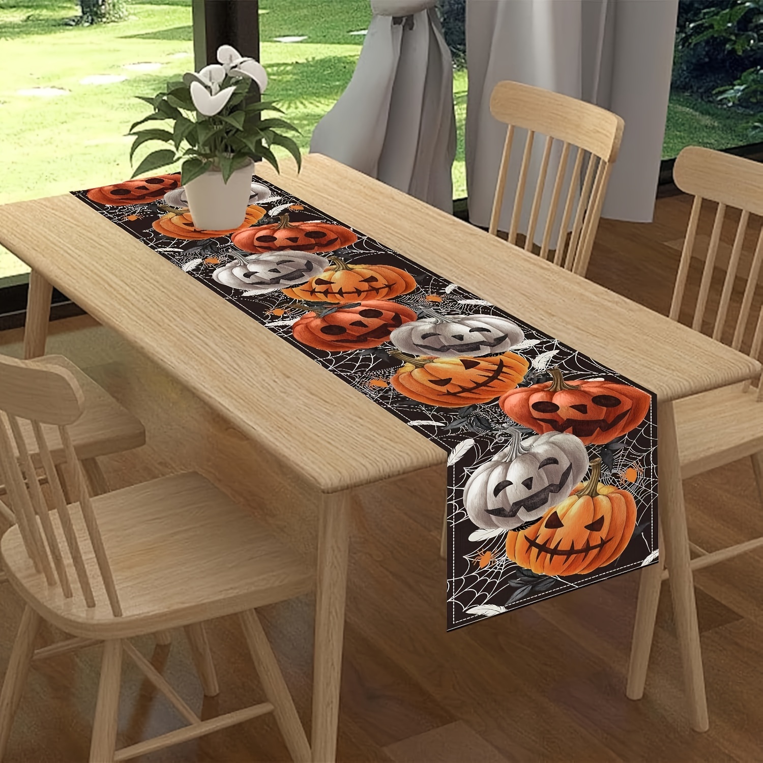 1 Halloween Themed Table Runne - مراجعة Home Decor Market وسعره