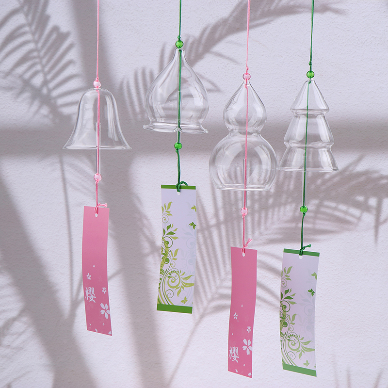 Transparent Glass Wind Chimes  - مراجعة Home Decor Y2K وسعره