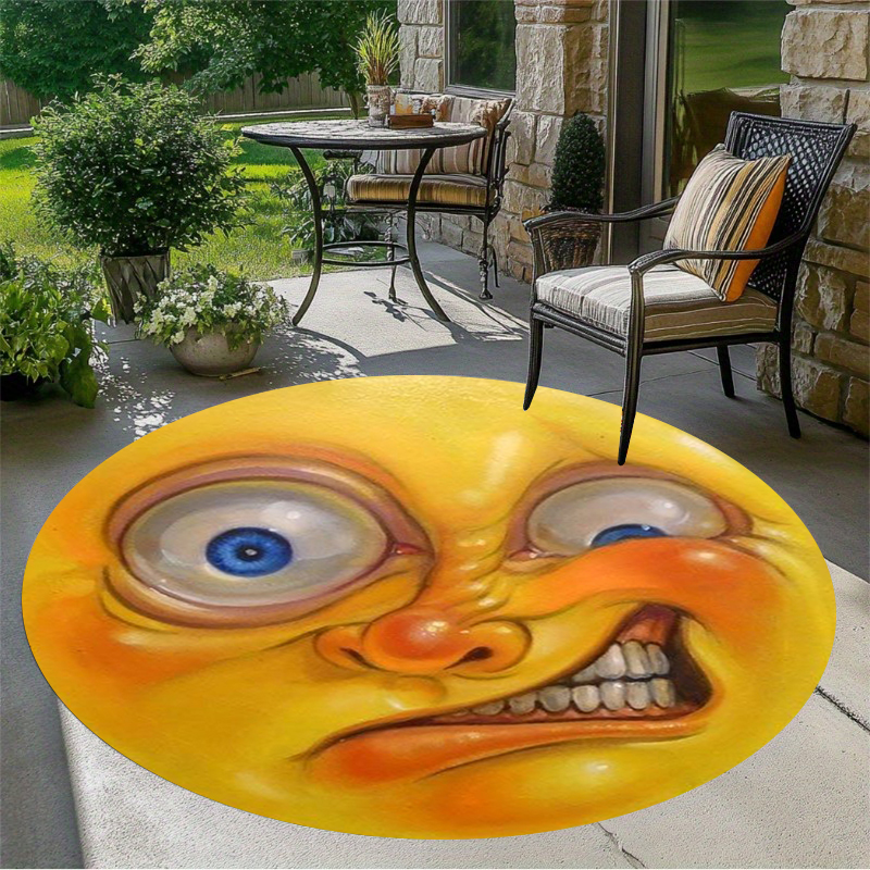 Funny Cartoon Face Emoji Style - مراجعة Home Decor Emoji وسعره