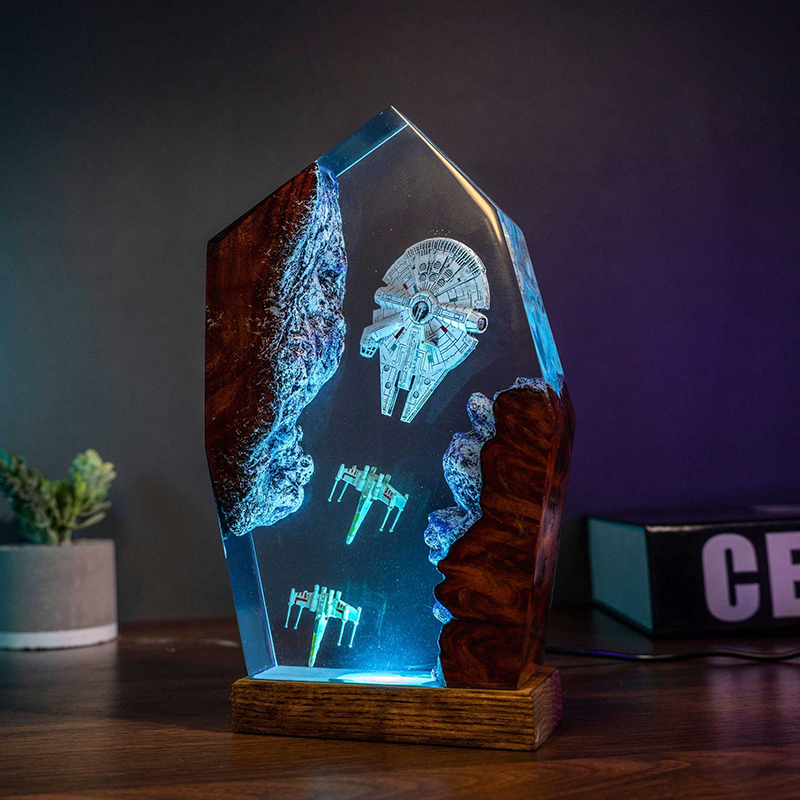 Table Resin Lamp Universe War  - مراجعة Home Decor Com وسعره