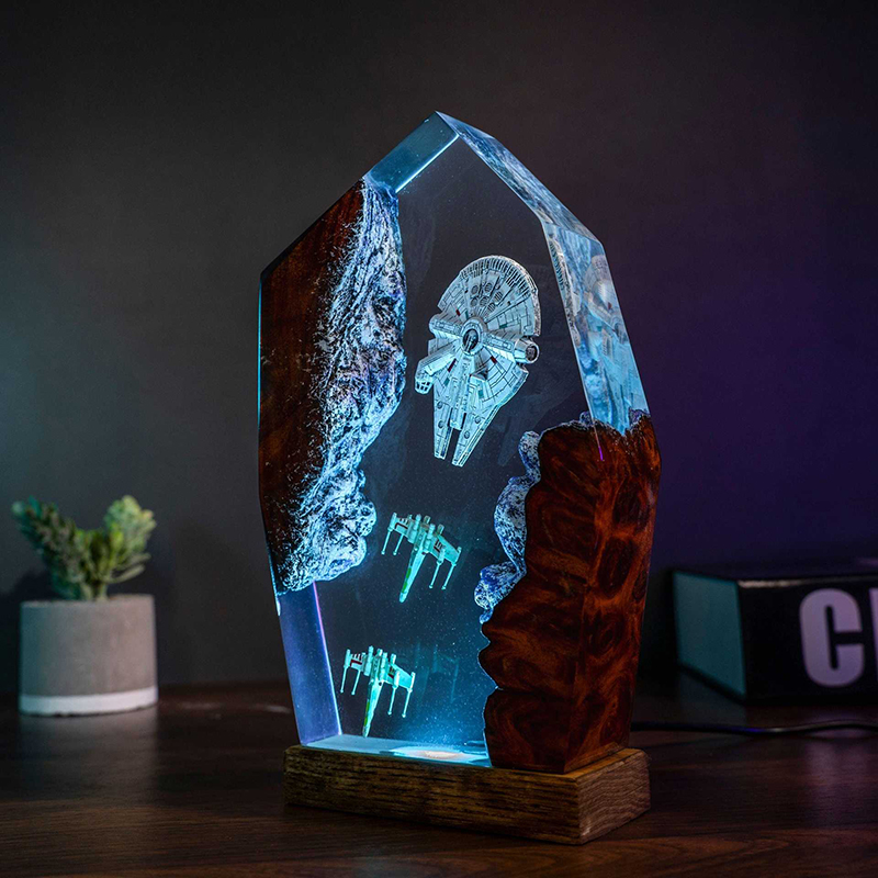 Table Resin Lamp Universe War  - مراجعة Home Decor Com وسعره