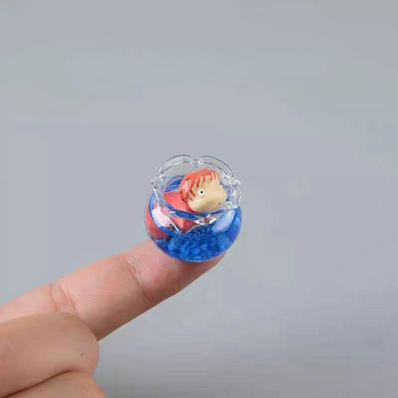 Studio Ghi bli Fish Tank Refri - مراجعة Home Decor Resin وسعره