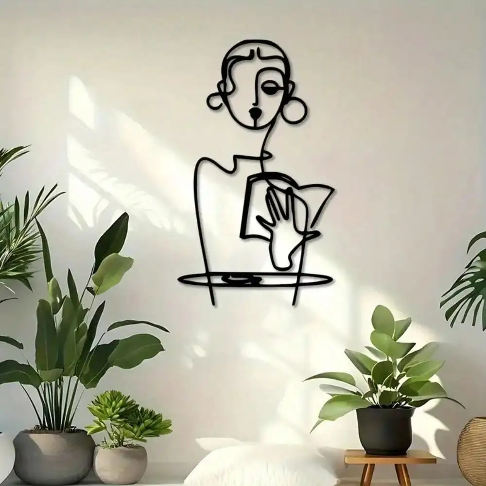 Brand Minimalist Woman Metal W - مراجعة Home Decor Brand وسعره