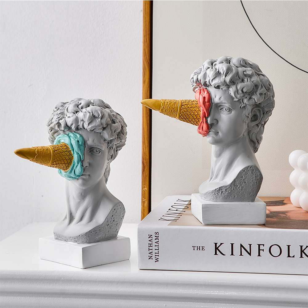 Modern Nordic Figure Ornament  - مراجعة Home Decor Y2K وسعره